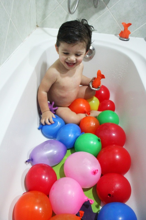 Water Balloons Sensory Play – Bath Time Fun!